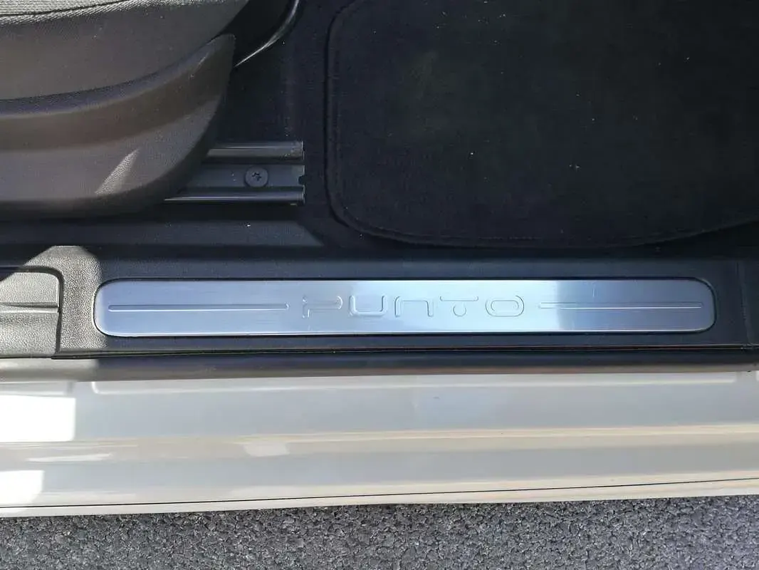Usata Fiat Punto Evo Sport 135 CV (99 kW) 2011 Utilitaria