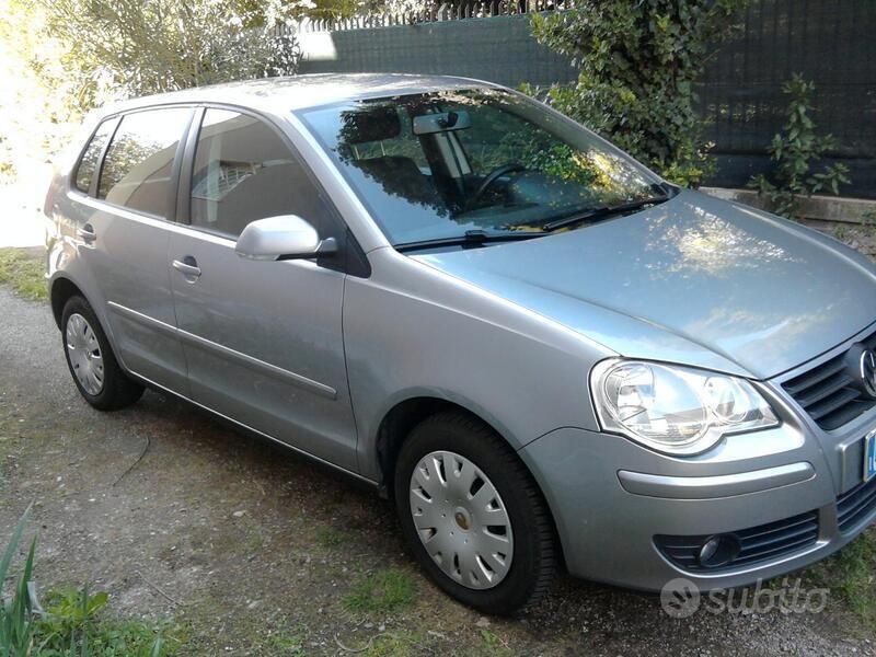 Usata VW Polo 75 CV (55 kW) 2006 Grigio Utilitaria