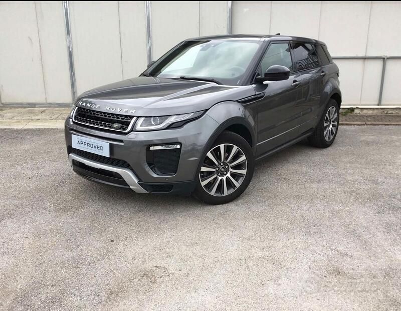 Usata 2019 Land Rover Range Rover SE SUV | 23.200 € (Buon prezzo) - Immagine 1/4