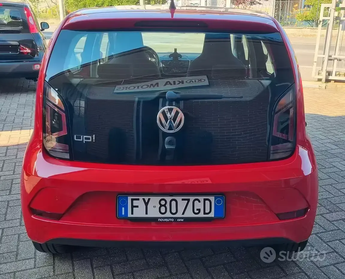 Usata VW up! Move 60 CV (44 kW) 2019 Rosso Utilitaria