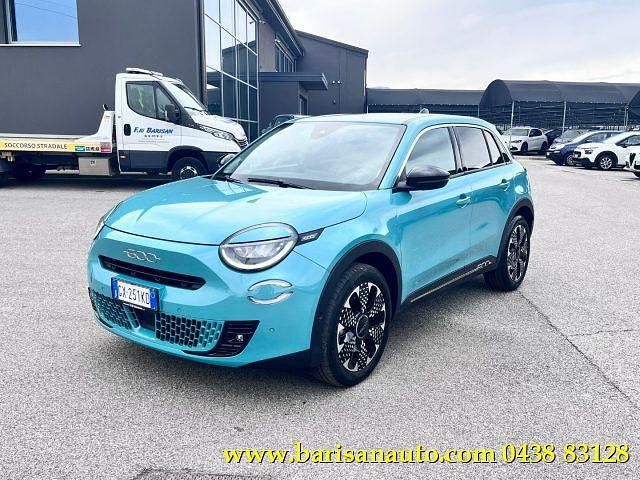 Usata Fiat 600 La Prima 101 CV (74 kW) 2025 Azzurro SUV