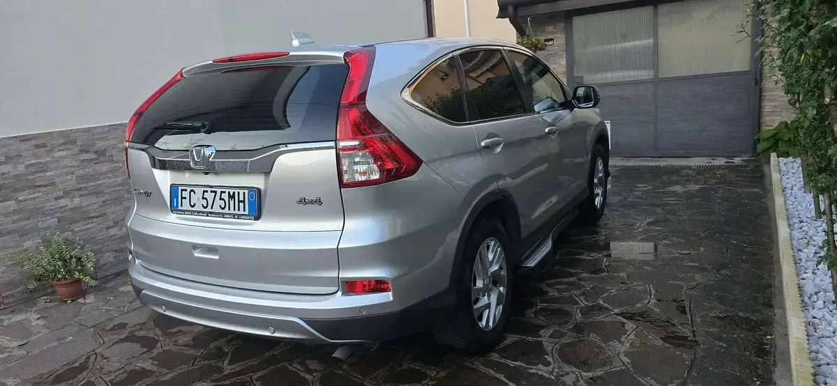 Usata Honda CR-V Elegance 160 CV (117 kW) 2016 Argento SUV