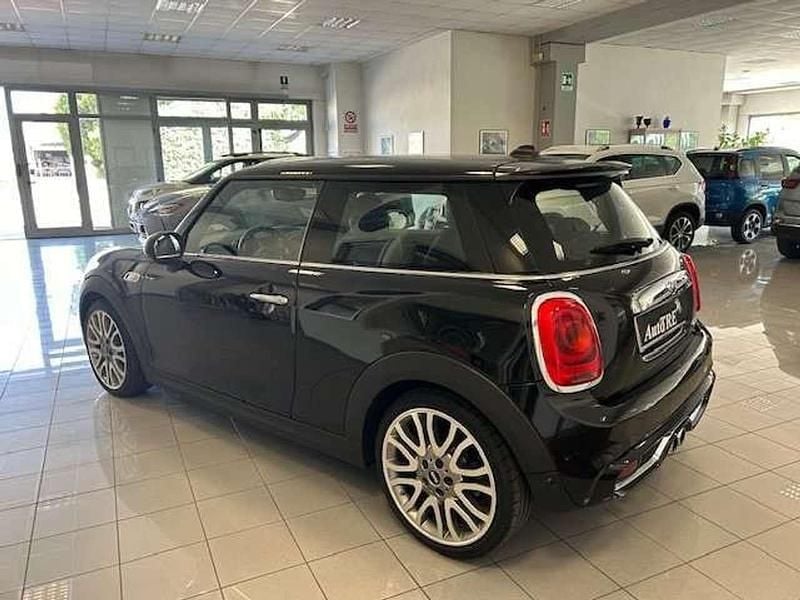 Usata Mini Cooper S Seven 192 CV (141 kW) 2017 Nero Utilitaria