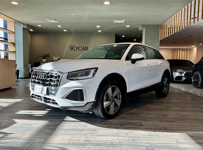 Usata Audi Q2 Admired 116 CV (85 kW) 2023 Bianco SUV