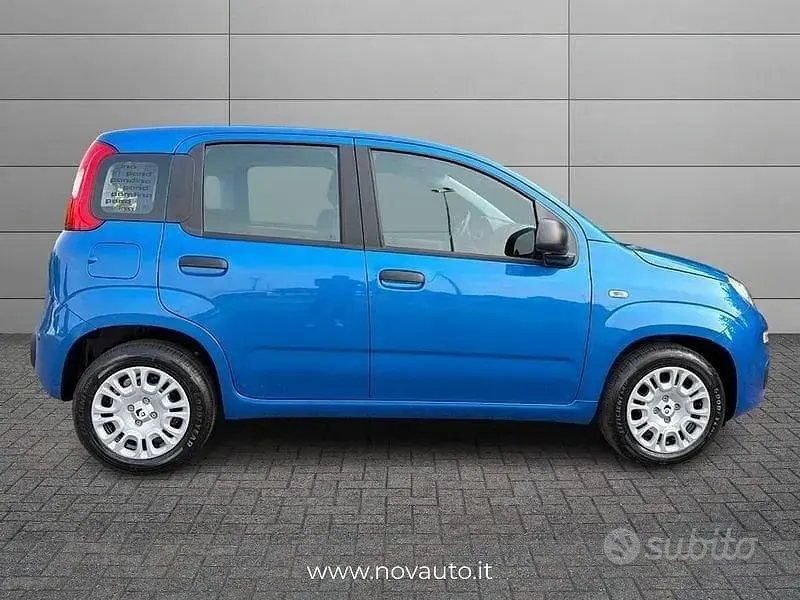Nuova Fiat Panda Pop 65 CV (47 kW) 2025 Bluazzurro Utilitaria