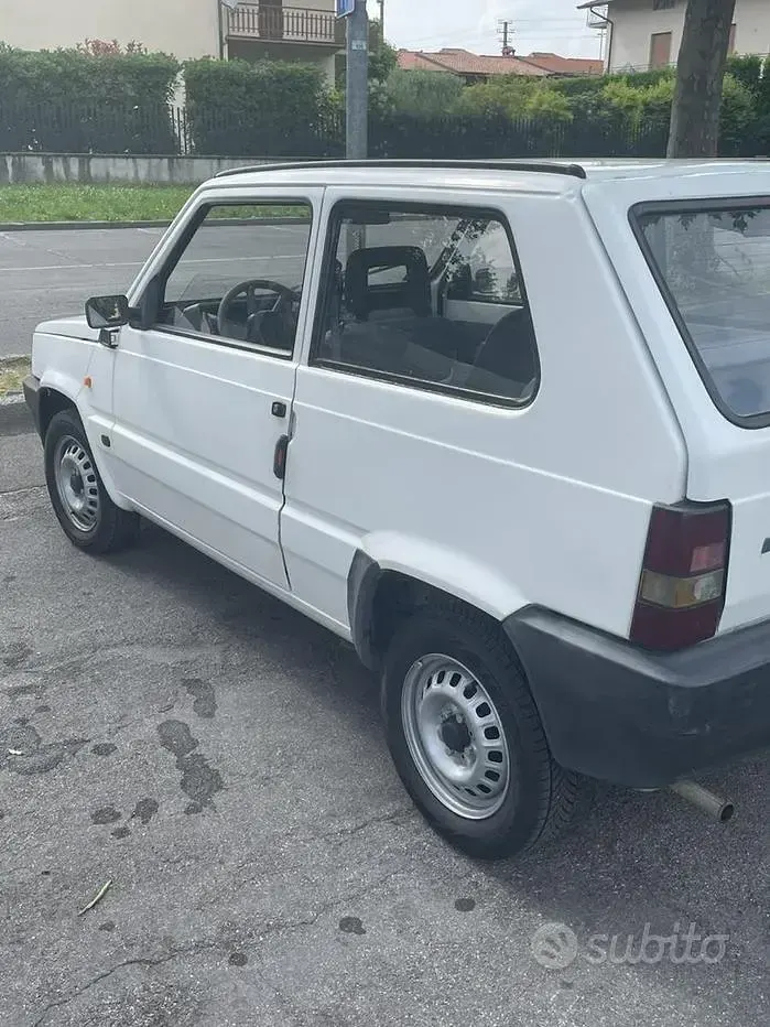 Usata Fiat Panda Young 54 CV (39 kW) 2003 Utilitaria