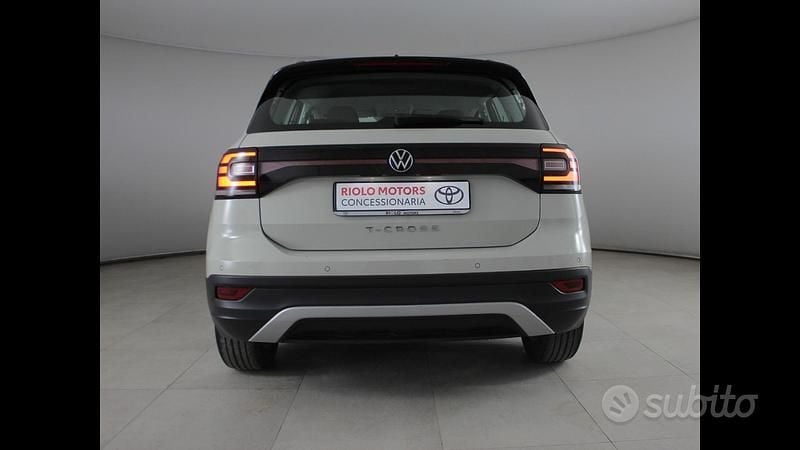 Używany VW T-Cross Style 95 KM (69 kW) 2023 Szary SUV