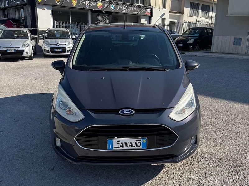 Usata Ford B-MAX Titanium 86 CV (63 kW) 2013 Blu/azzurro Monovolume