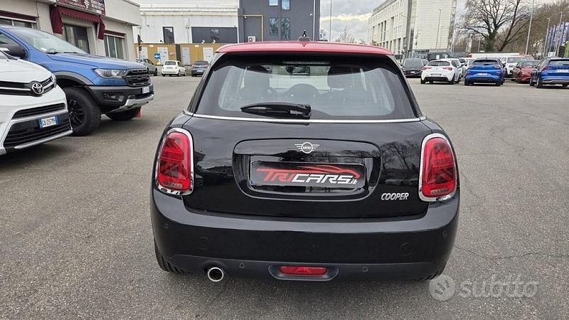 Usata Mini Cooper 136 CV (100 kW) 2019 Nero Utilitaria