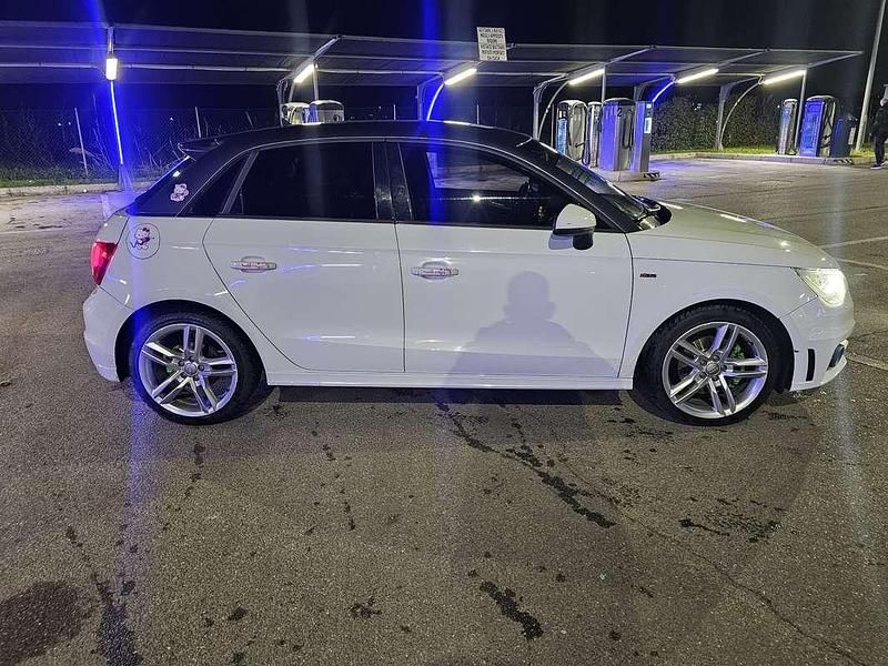 Usata Audi A1 Sportback Ambition 105 CV (77 kW) 2012 Utilitaria