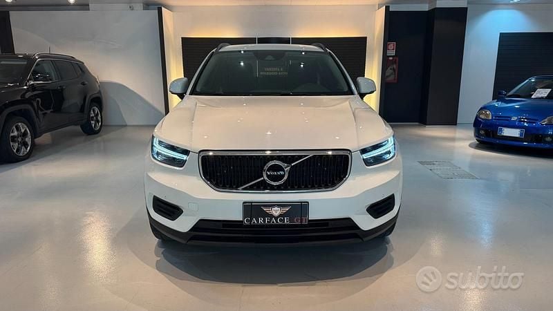 Usata Volvo XC40 140 CV (102 kW) 2021 Bianco SUV
