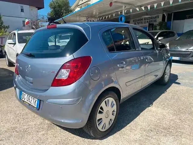 Usata Opel Corsa Enjoy 90 CV (66 kW) 2007 Grigio Utilitaria