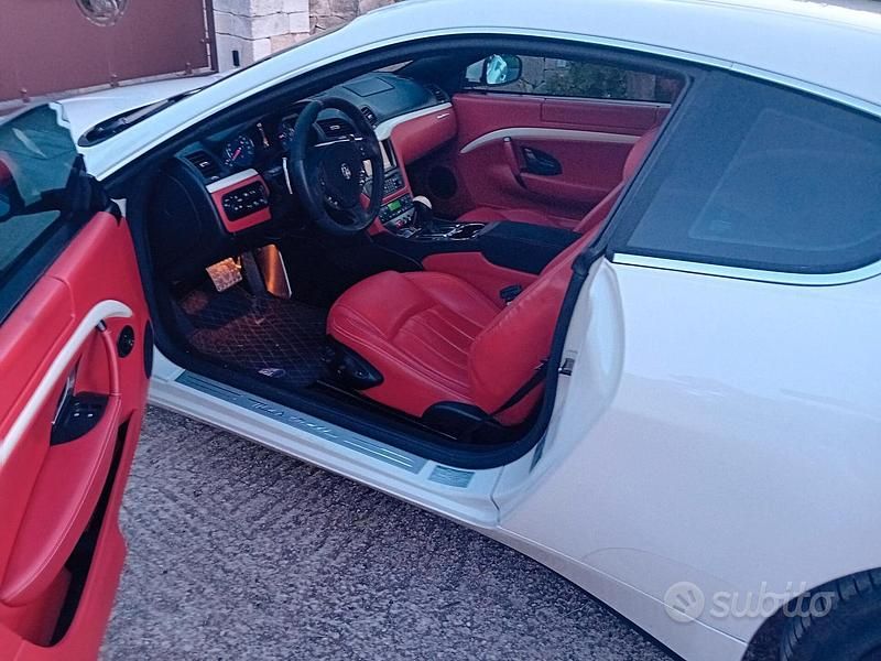 Usata Maserati Granturismo 405 CV (297 kW) 2008 Bianco Coupé
