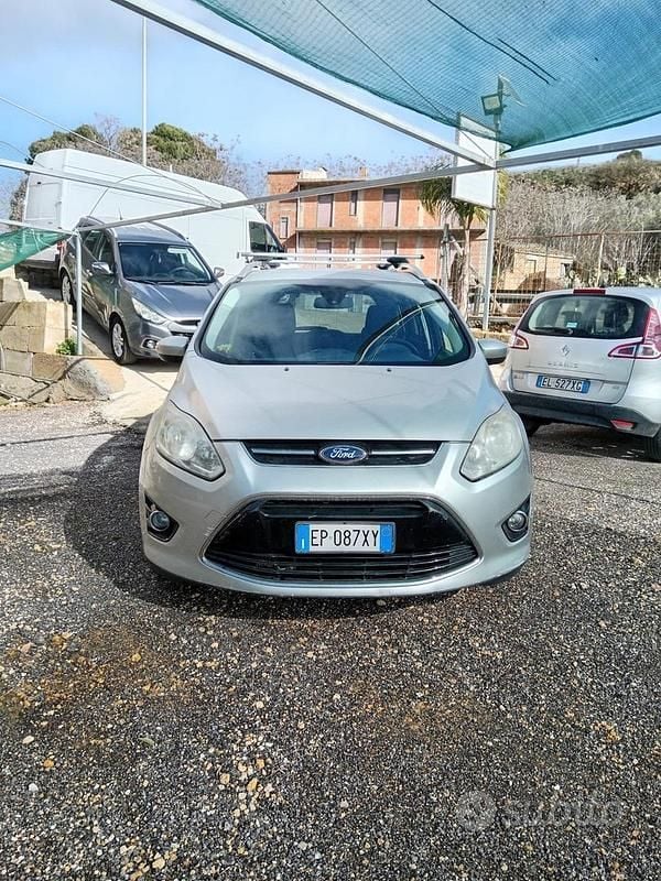 Usata Ford C-MAX Titanium 115 CV (84 kW) 2014 Grigio Monovolume