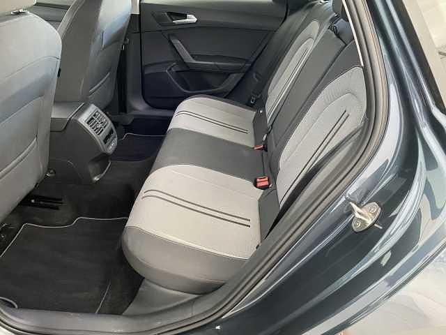 Usata Seat Leon Style 150 CV (110 kW) 2023 Grigio Station wagon