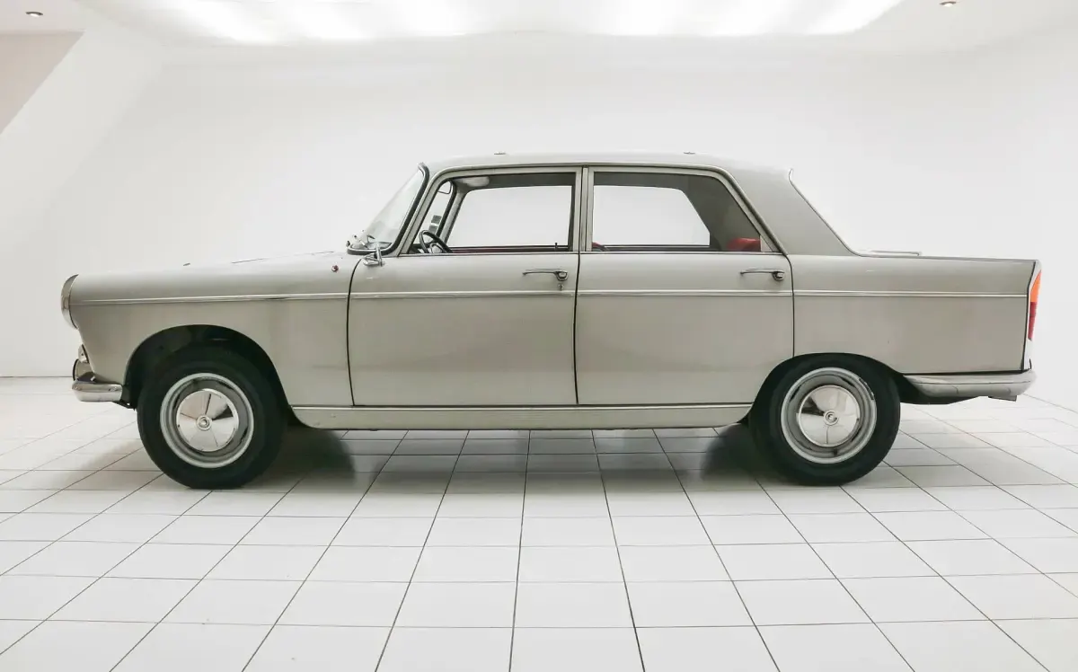 Usata Peugeot 404 65 CV (47 kW) 1963 Bianco Berlina