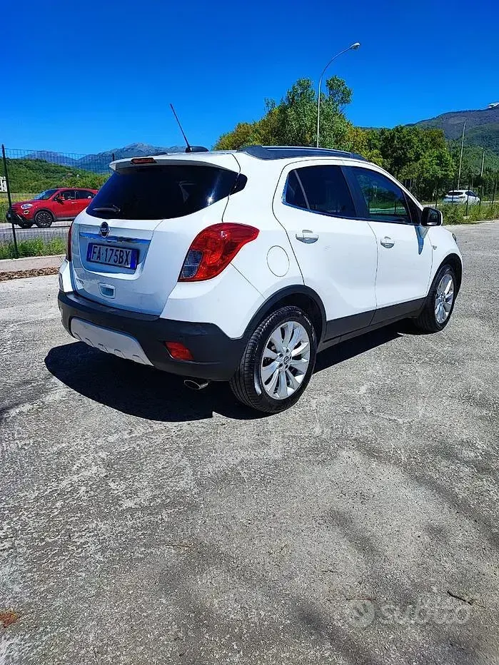 Usata Opel Mokka 140 CV (102 kW) 2015 Bianco SUV