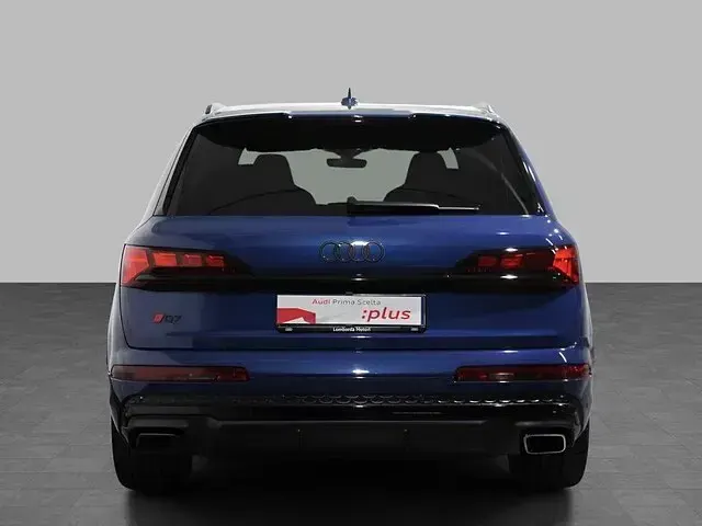 Usata Audi Q7 S-line plus 490 CV (360 kW) 2024 Blu ascari metallizzato SUV