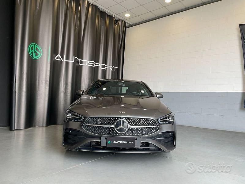 Usata Mercedes CLA180 AMG Line Premium 136 CV (100 kW) 2024 Grigio Berlina