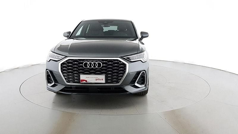 Usata Audi Q3 Sportback S-Line 150 CV (110 kW) 2025 Grigio daytona perlato SUV