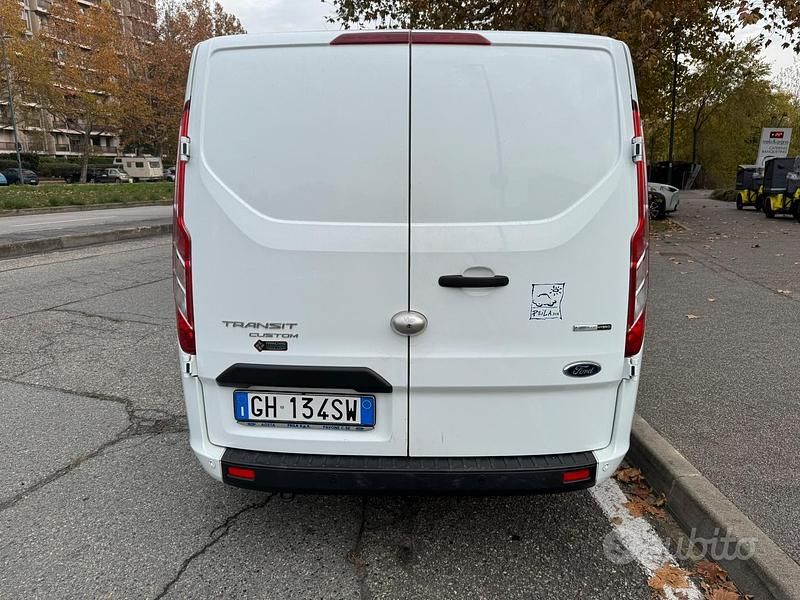 Usata Ford E-Transit 100 kW (136 CV) 2021 Bianco Furgone