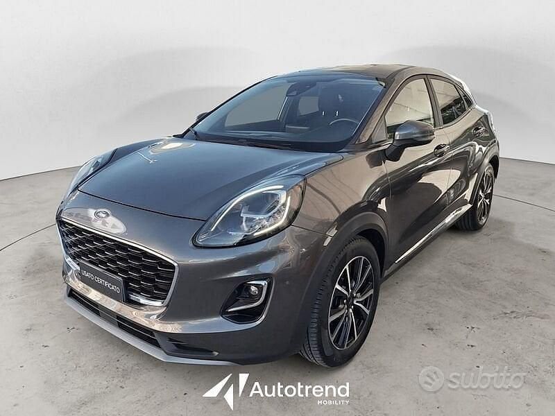 Usata Ford Puma Titanium 125 CV (91 kW) 2020 Grigio scuro Berlina
