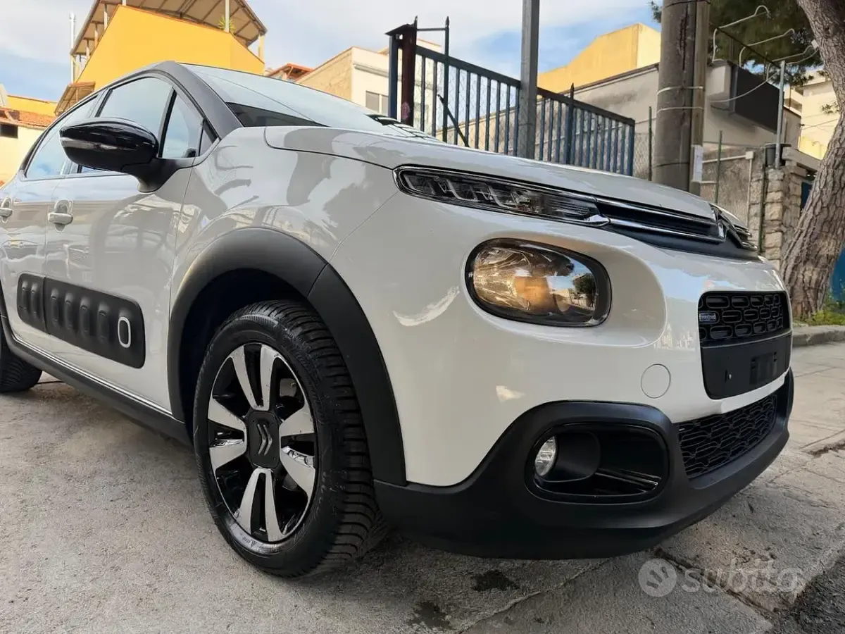 Usata Citroën C3 Shine 82 CV (60 kW) 2016 Bianco Berlina