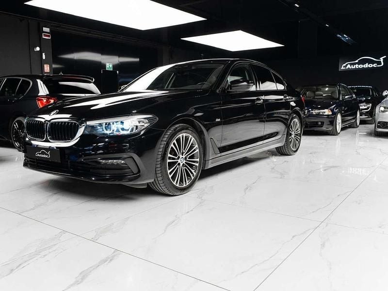 Usata BMW 520 Sport Line 190 CV (139 kW) 2018 Nero Berlina
