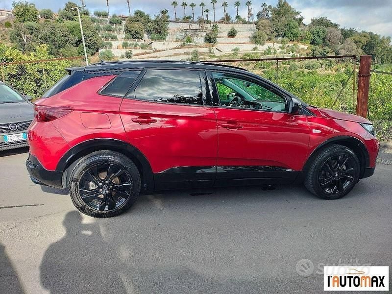 Usata Opel Grandland X GS Line 131 CV (96 kW) 2023 Rosso SUV