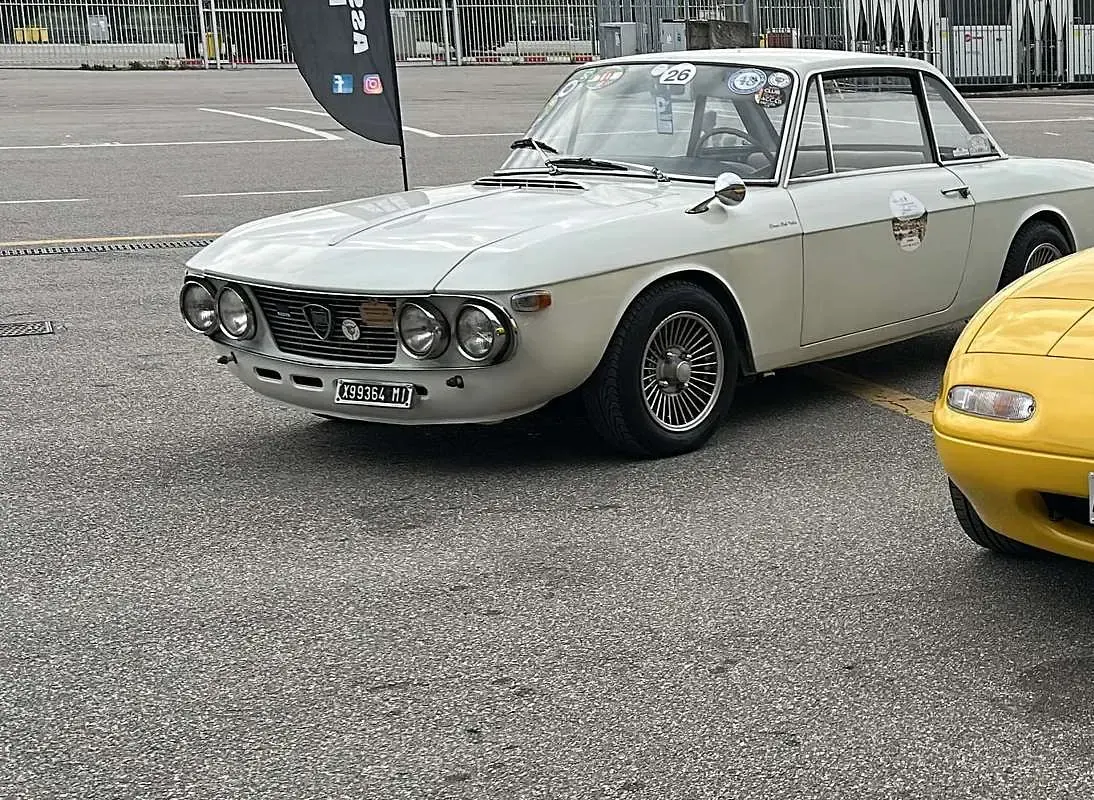 Usata Lancia Fulvia 86 CV (63 kW) 1968 Bianco Coupé