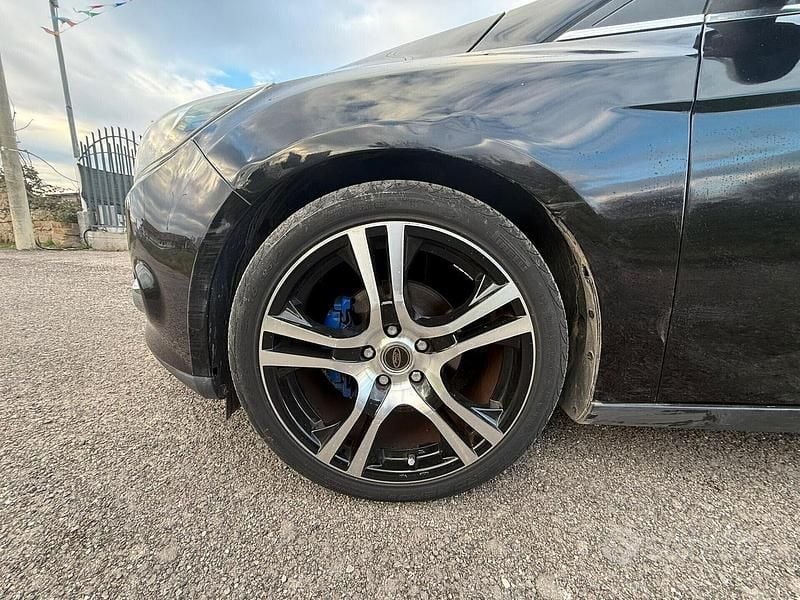 Usata Ford Focus Titanium 125 CV (91 kW) 2012 Nero Berlina
