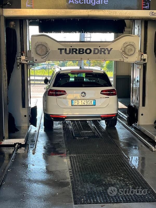 Usata VW Passat 190 CV (139 kW) 2016 Bianco Station wagon