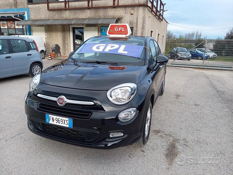Usata Fiat 500X Pop Star 120 CV (88 kW) 2018 Nero SUV