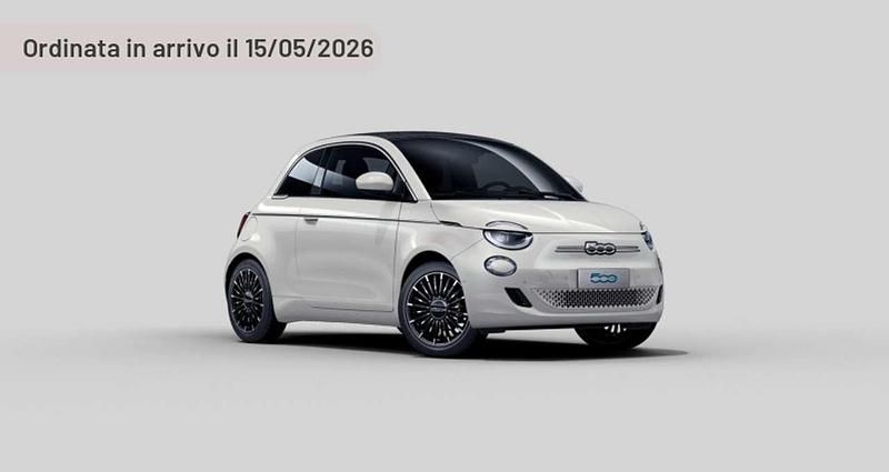 Nuova Fiat 500e La Prima 42 kW (58 CV) 2026 Argento Cabrio