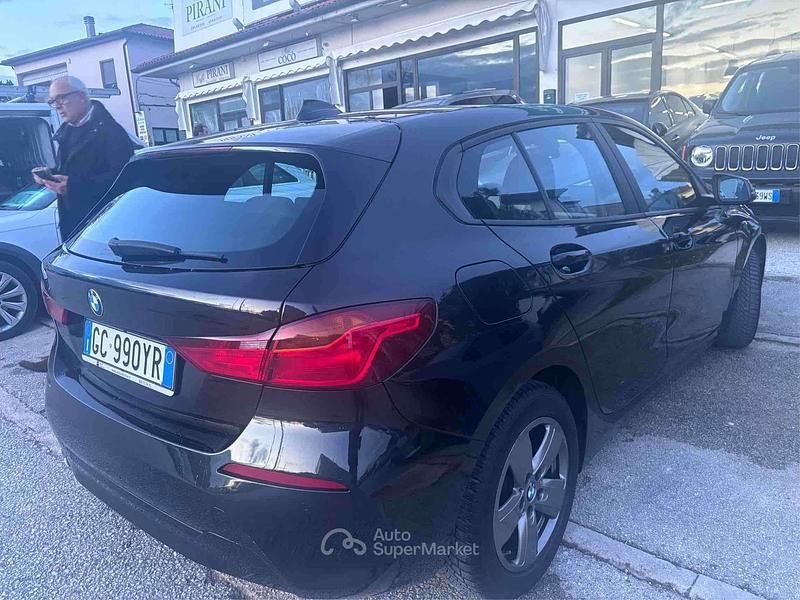 Usata BMW 116 116 CV (85 kW) 2020 Nero Utilitaria
