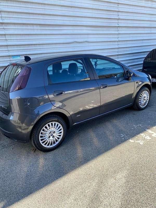 Usata Fiat Grande Punto 77 CV (56 kW) 2007 Utilitaria