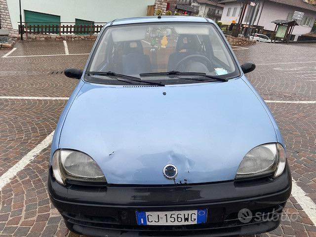Usato 2003 Fiat 600 Benzin (900 €)