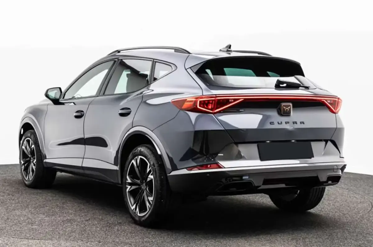 Usata Cupra Formentor 150 CV (110 kW) 2024 Grigio SUV