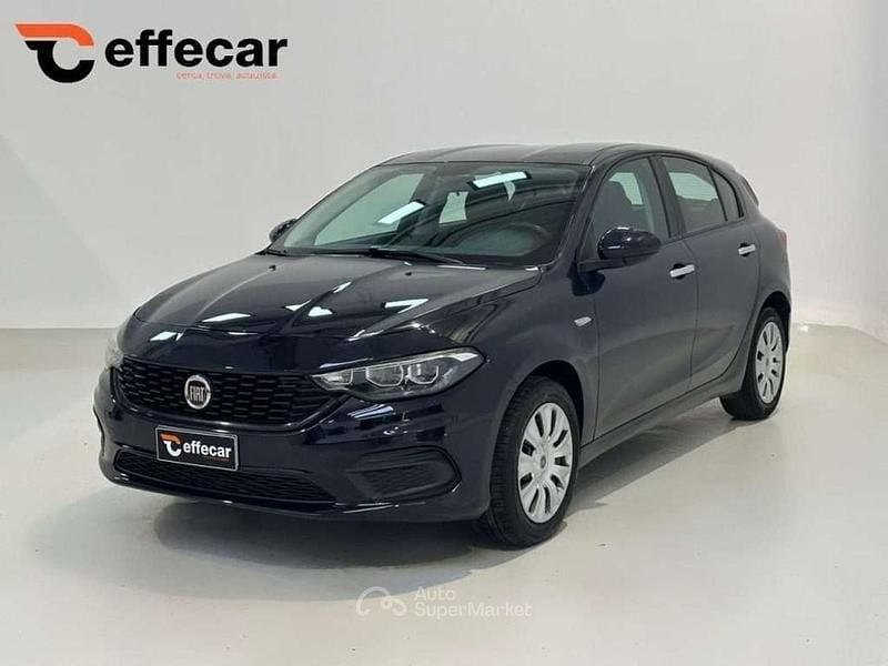 Blu Usata 2019 Fiat Tipo Tre volumi | 10.200 € (Buon prezzo) - Immagine 1/4