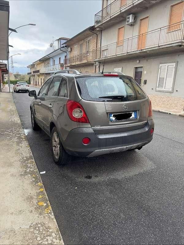 Usata Opel Antara Edition 150 CV (110 kW) 2007 Bronzo SUV