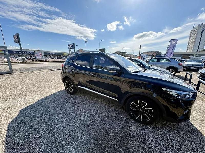 Usado MG ZS Luxury 111 CV (81 kW) 2023 SUV