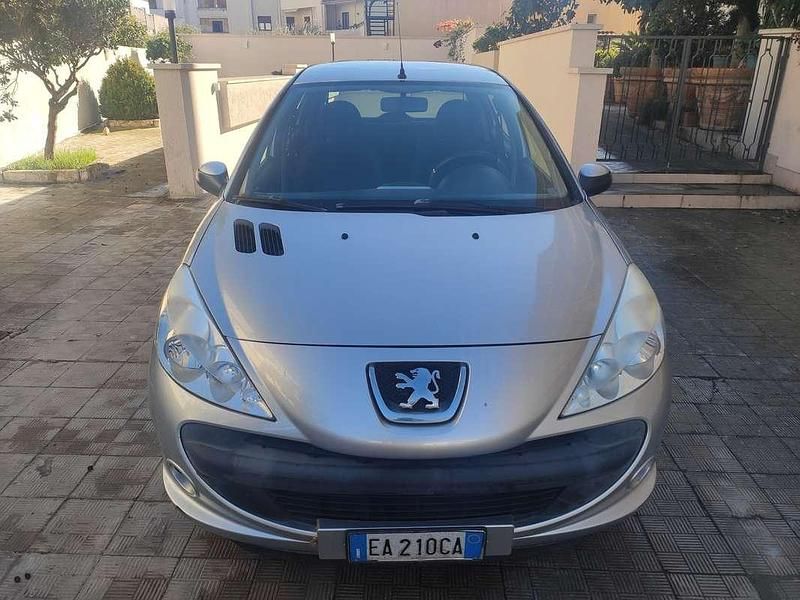 Usata Peugeot 206 69 CV (50 kW) 2010 Berlina