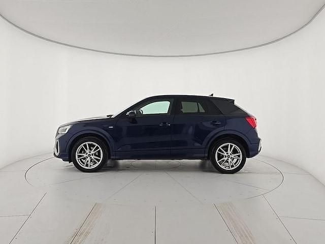 Usata Audi Q2 S-Line 150 CV (110 kW) 2025 Blu navarra metallizzato SUV
