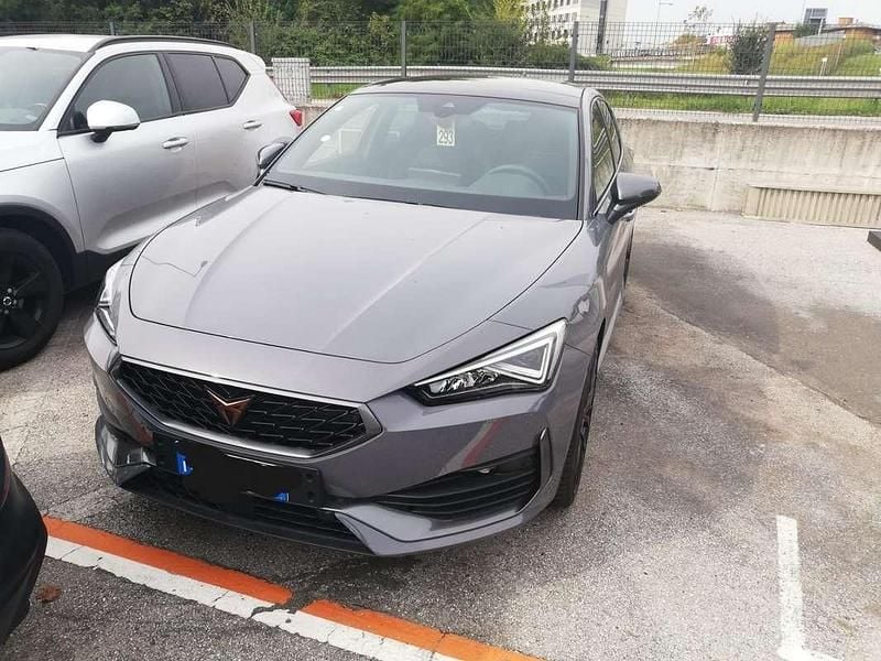 Usata Cupra Leon VZ2 245 CV (180 kW) 2020 Berlina