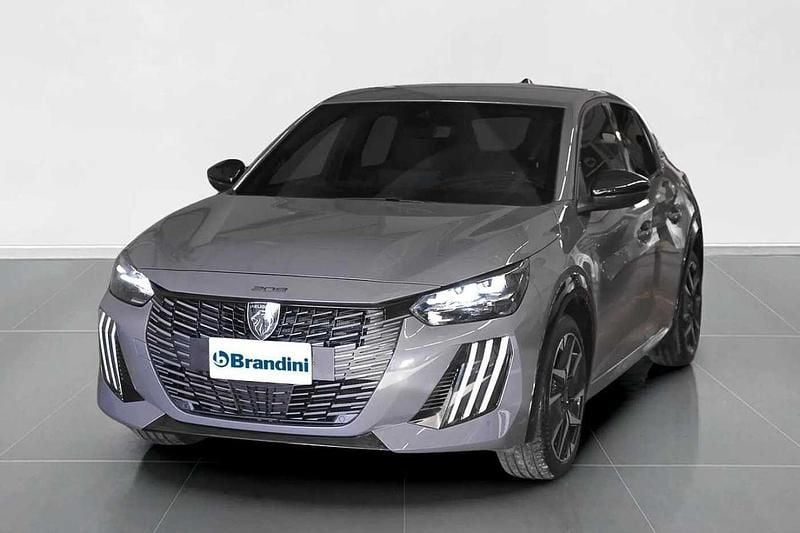 Usata Peugeot e-208 GT 61 kW (84 CV) 2024 Grigio Utilitaria