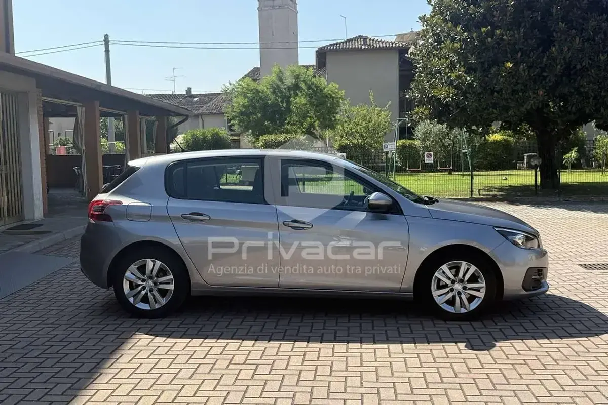 Usata Peugeot 308 Allure 131 CV (96 kW) 2019 Grigio Utilitaria