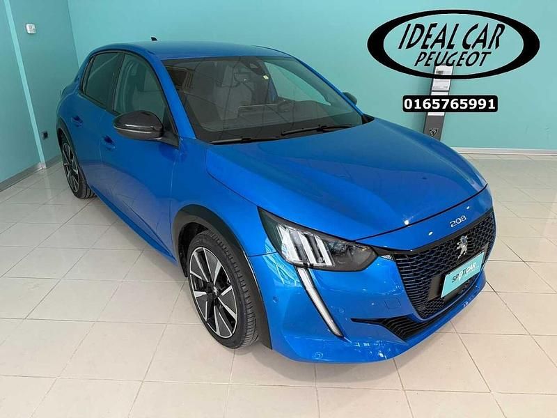 Usata Peugeot e-208 GT 56 kW (77 CV) 2021 Blu Utilitaria
