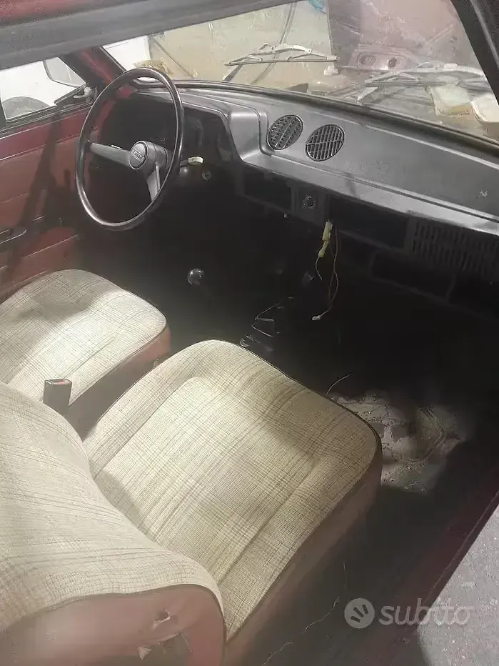 Usata Fiat 127 45 CV (33 kW) 1980 Rosso Berlina