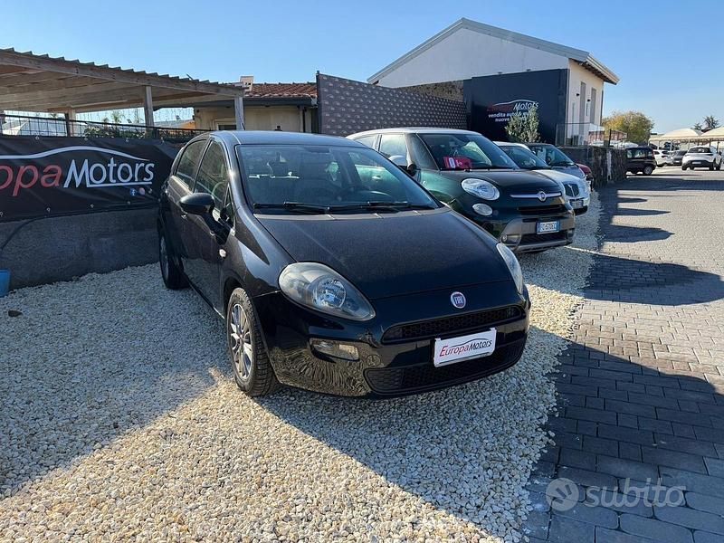 Usata Fiat Punto Sport 95 CV (69 kW) 2012 Nero Berlina