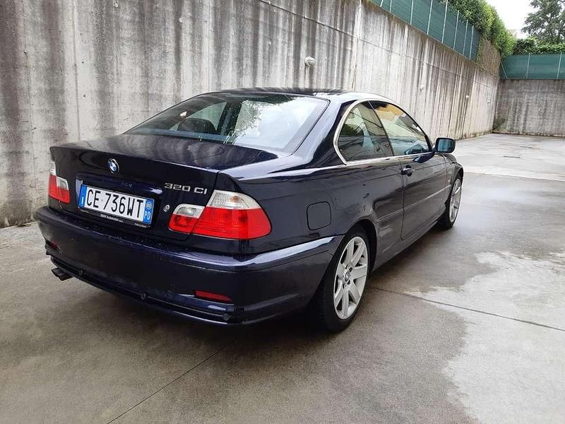 Usata BMW 320 170 CV (125 kW) 2003 Coupé